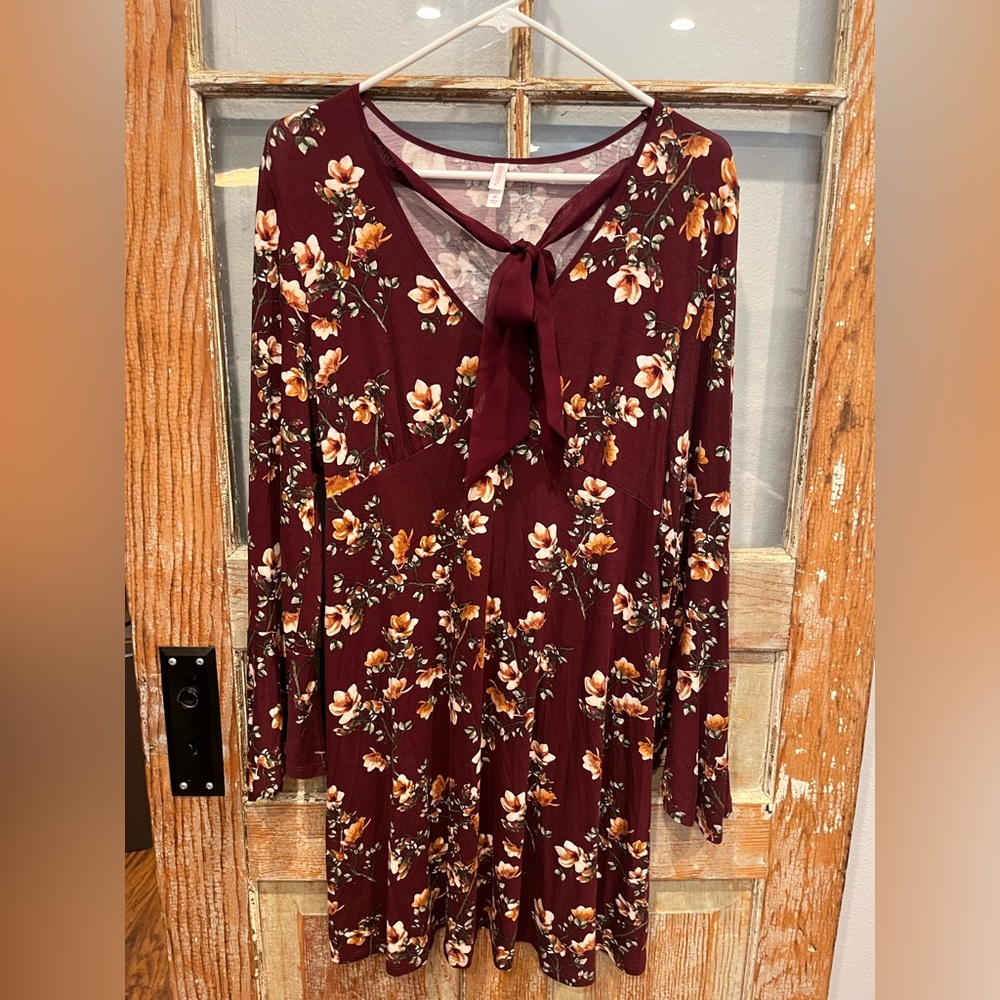 Xhilaration Dress Maroon Floral Midi Dress Size Medium